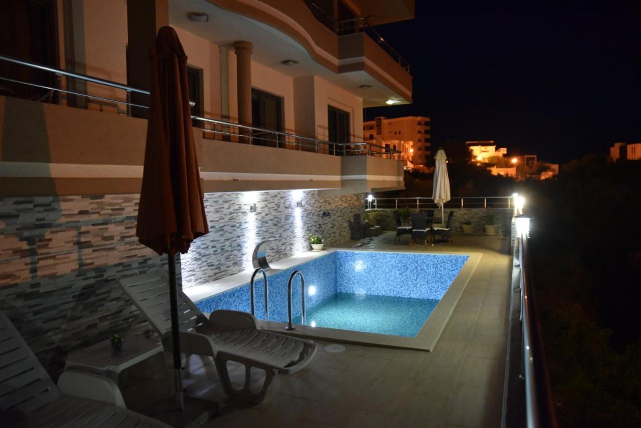Guest House Evropa 2 Ulcinj Exterior photo