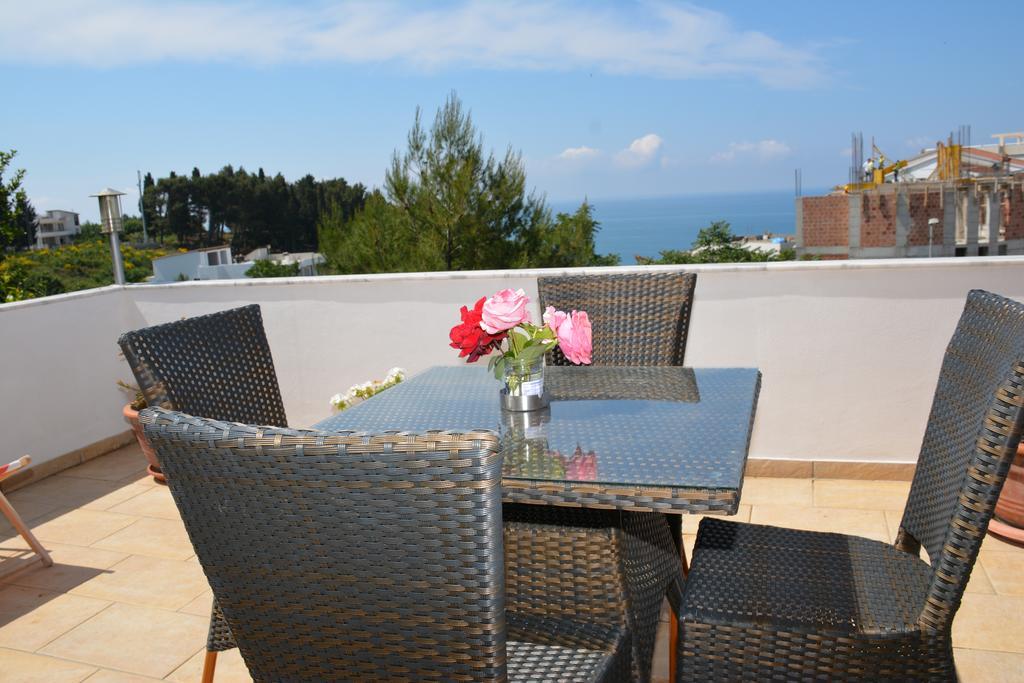 Guest House Evropa 2 Ulcinj Exterior photo