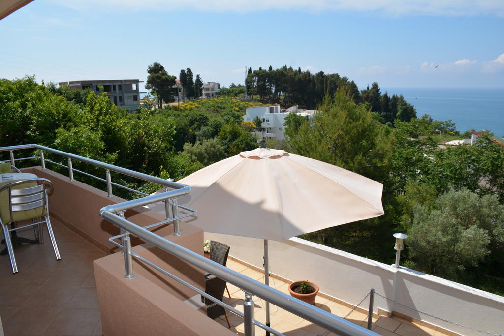 Guest House Evropa 2 Ulcinj Exterior photo